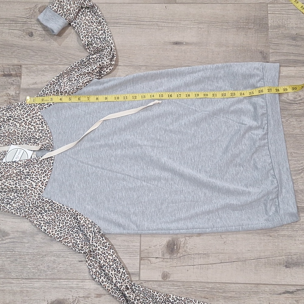 NWT 12PM by Mon Ami Animal Print & Gray Hoodie sz M - Picture 9 of 9